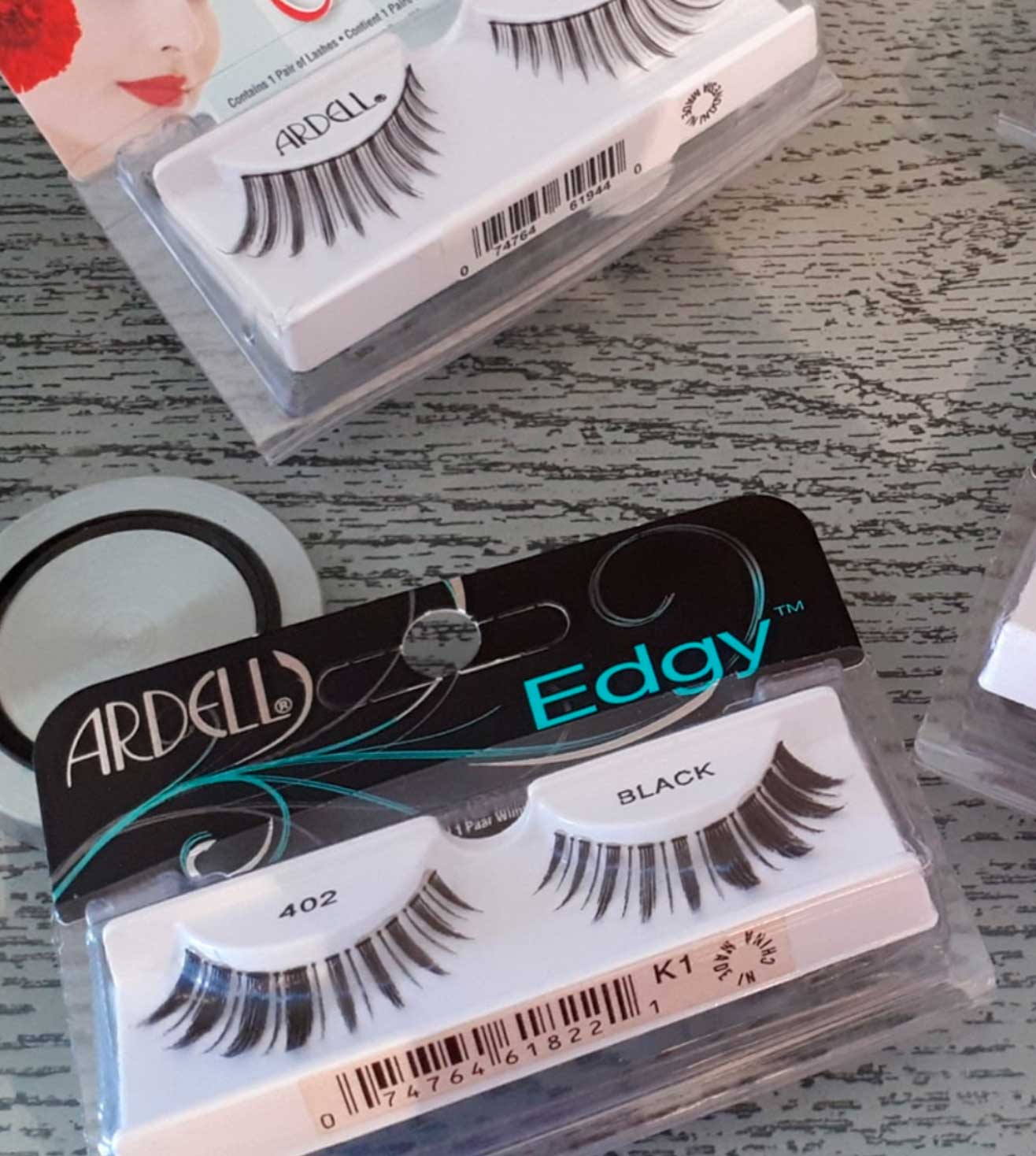 EDGY LASHES-402 BLACK FALSE EYELASHES-61822